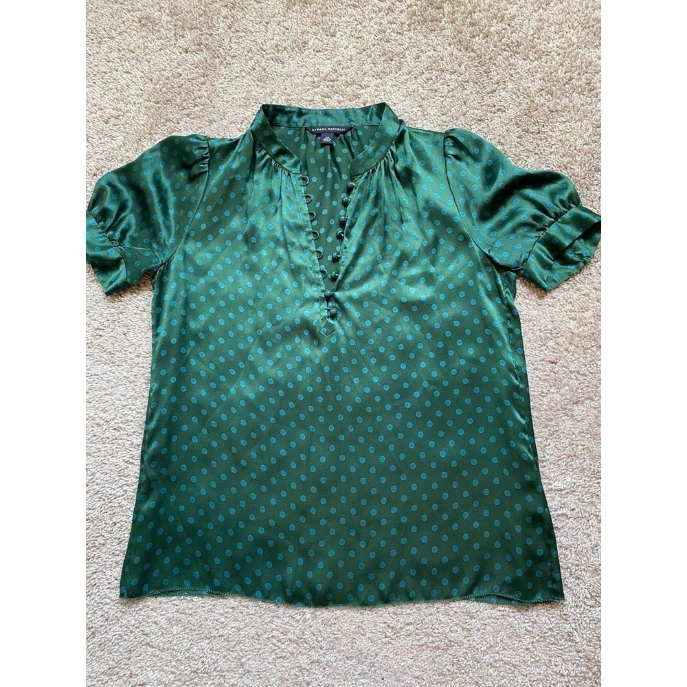 Banana Republic Blouse Top XS Office Work Event Polka Dot Green Silky sku45